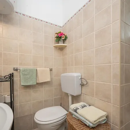 And By The Sea Zaglav, Dugi Otok - 8170 Guest house 3*