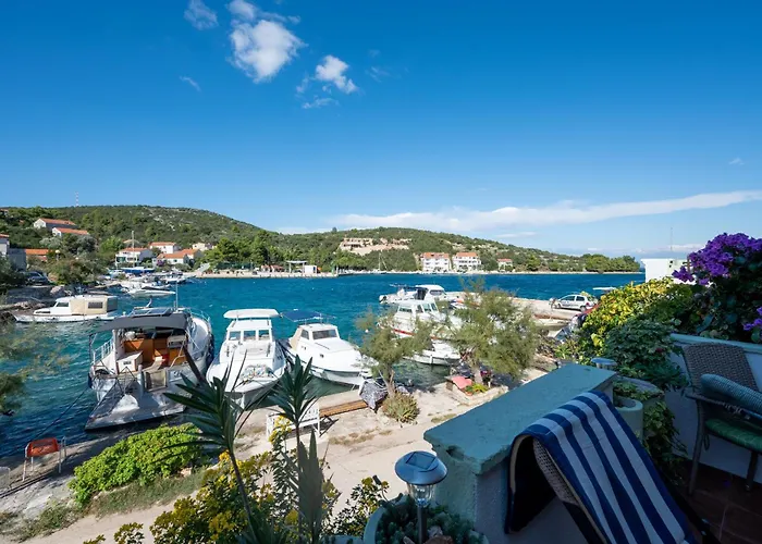 And By The Sea Zaglav, Dugi Otok - 8170 Konukevi 3*