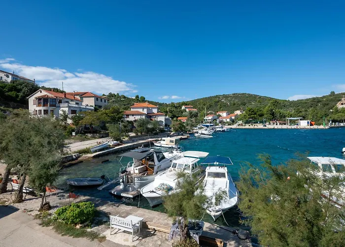 And By The Sea Zaglav, Dugi Otok - 8170 3* Сали