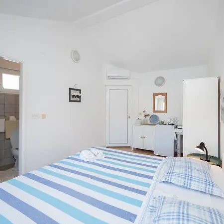 And By The Sea Zaglav, Dugi Otok - 8170 Guest house
